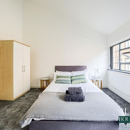 Luxury 3 Floor Townhouse Birmingham - Alara Boutique Living Leilighet Eksteriør bilde