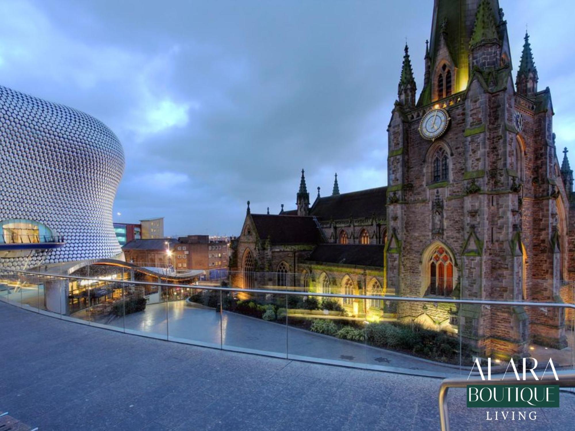 Luxury 3 Floor Townhouse Birmingham - Alara Boutique Living Leilighet Eksteriør bilde